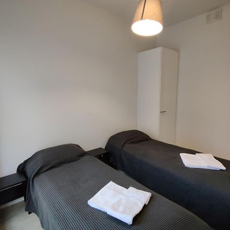 Comfortable New One-Bedroom For 3. Airport/Tikkurila 万塔 外观 照片